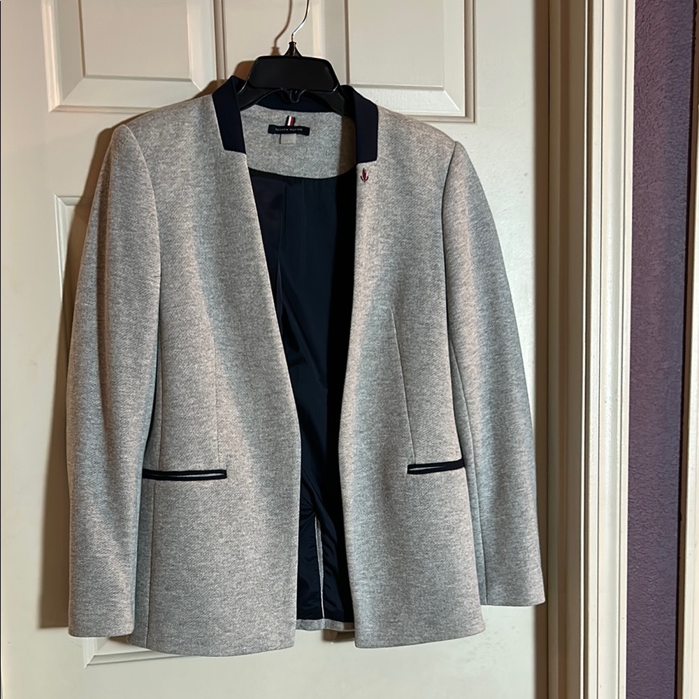 Tommy Hilfiger Gray Blazer Modern Open-Front Design